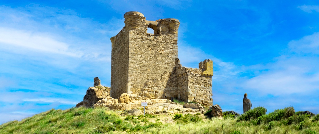 Veduta del castello di Quel, La Rioja