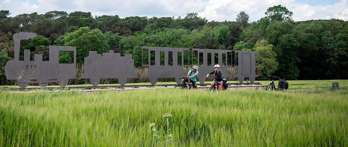 Grüner Zug-Weg in Llambilles, Katalonien