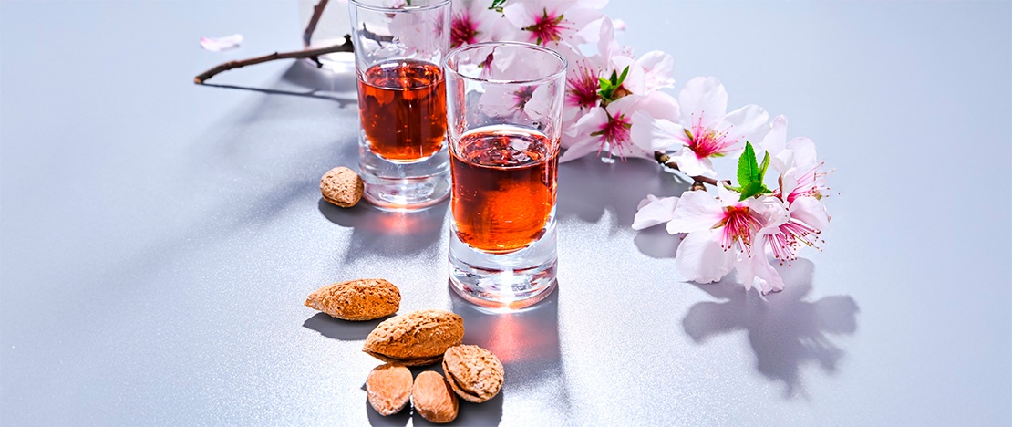 Liqueur d'amande.