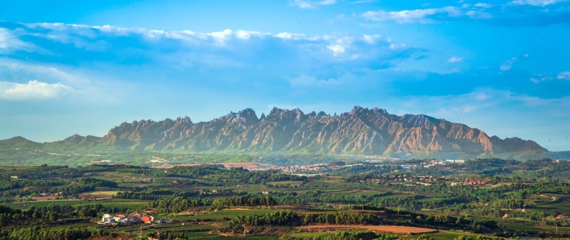 Vedute della montagna di Montserrat a Barcellona, Catalogna