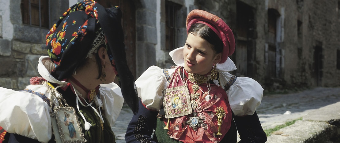 Traje típico de Ansó