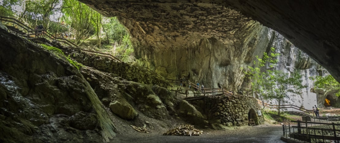 Cuevas de Zagarramurdi en Navarra